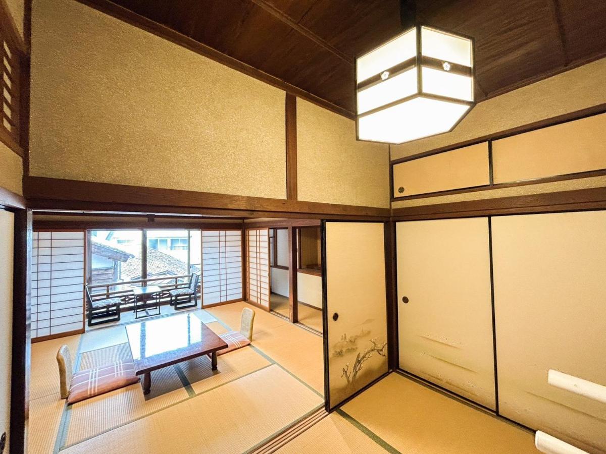 Sangai Ryokan Gotsu Экстерьер фото